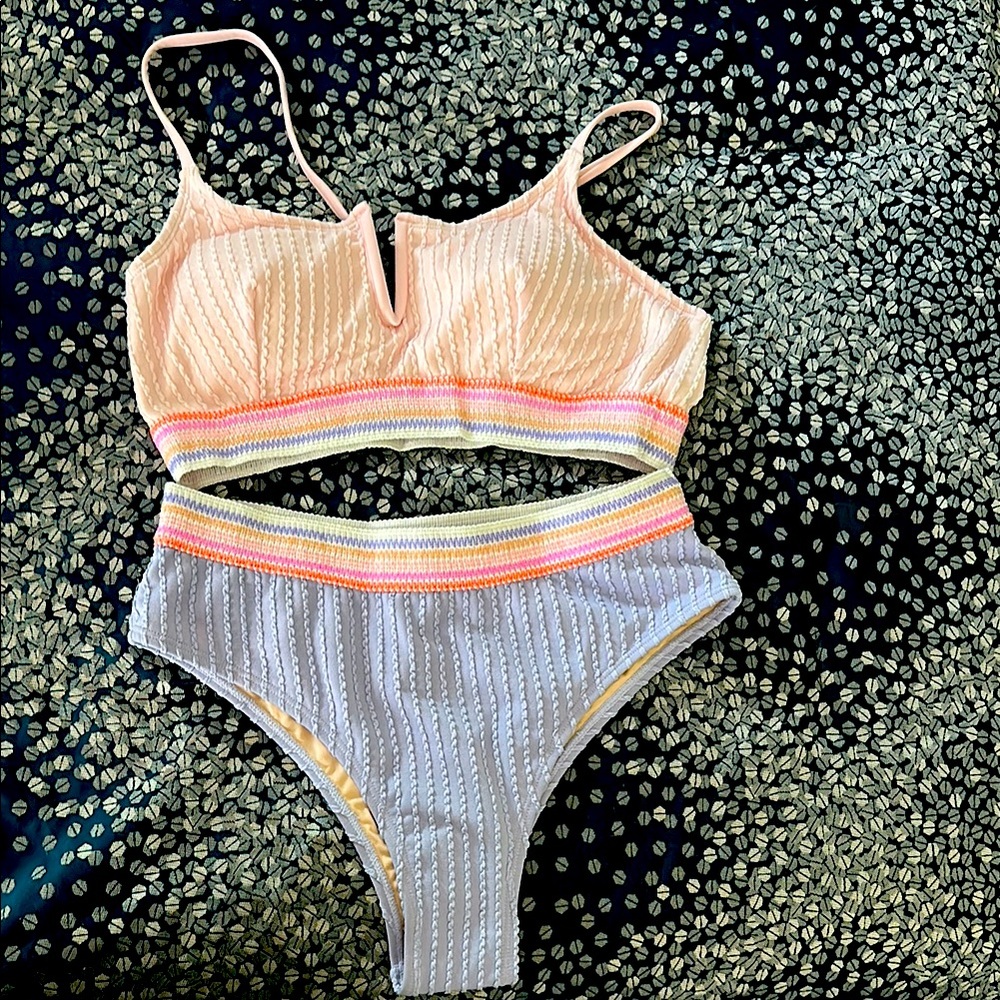 Cupshe Bikini